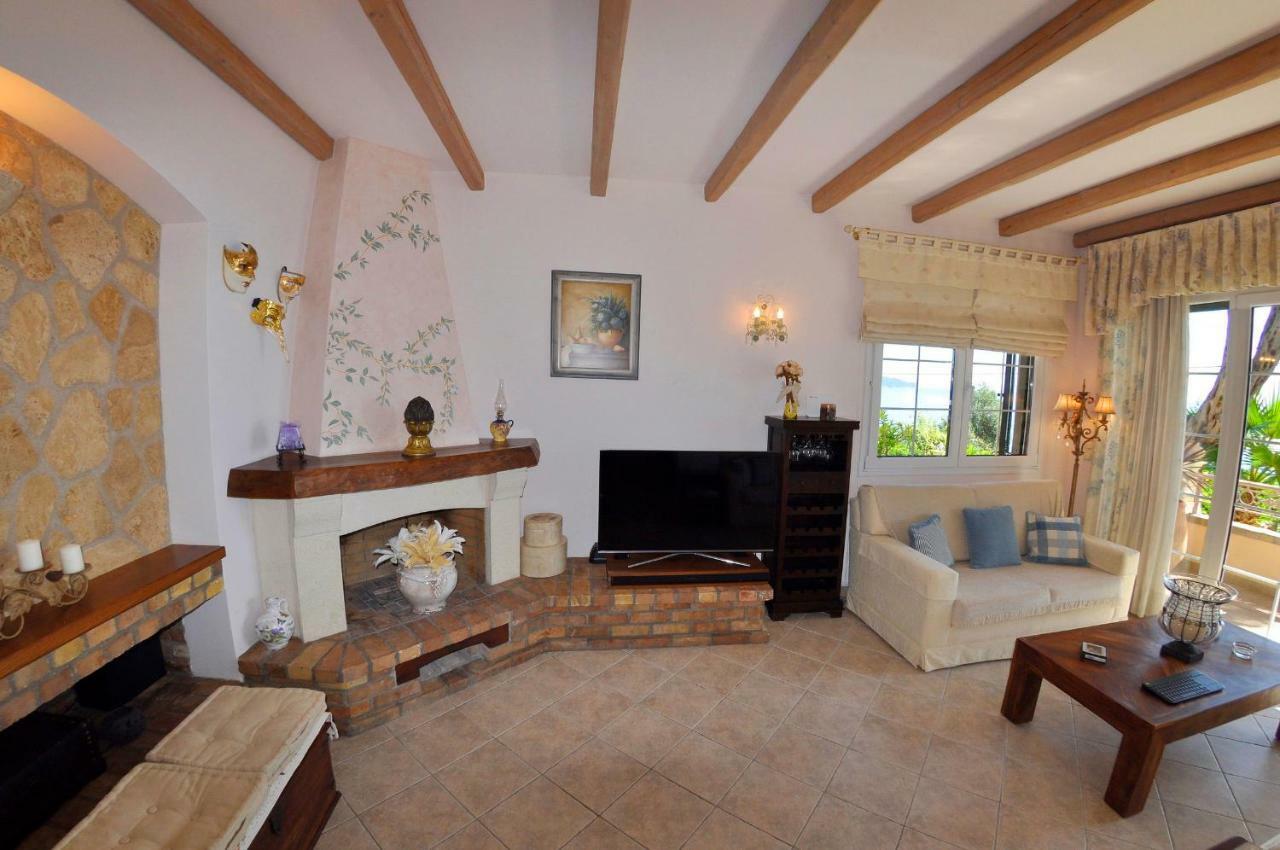 פראמה Villa Romantica מראה חיצוני תמונה